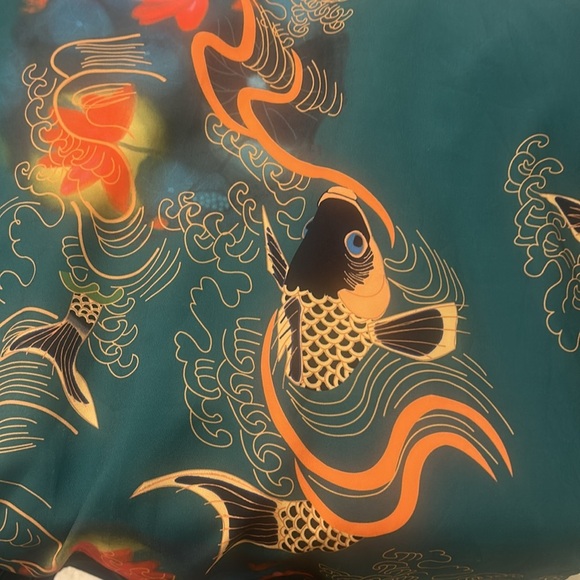 Multicolored Short Sleeved Fish Print Tunic Top - Initial Fascination - Picture 5 of 6